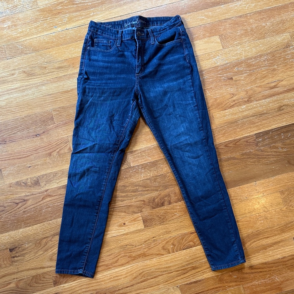 Universal Thread Dark Blue Skinny Jeans
